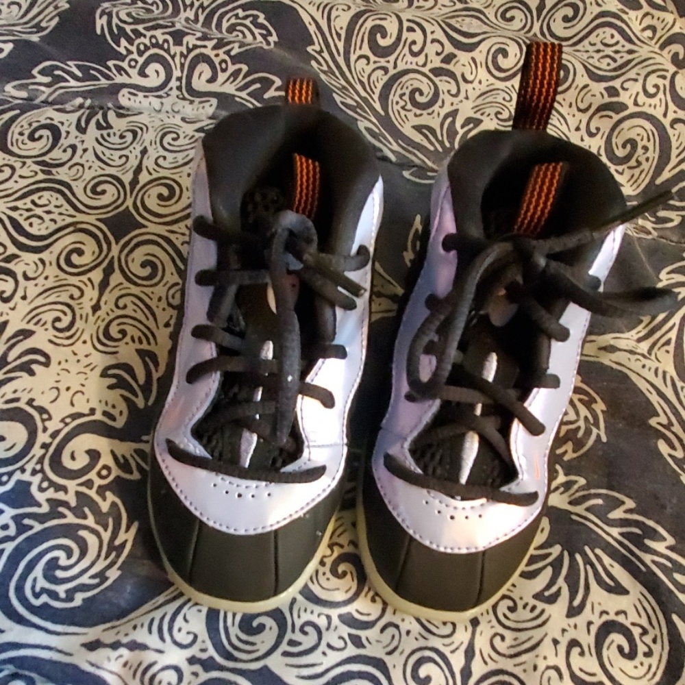 Foamposite Sneakers